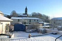 Le-village-de-Pannes-sous-la-neige